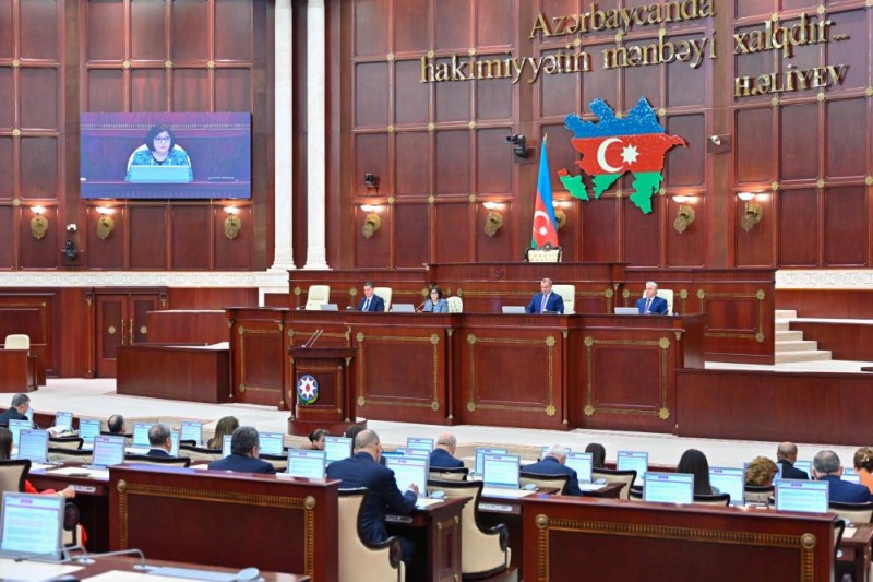 Parlamentdə boş qalan deputat yerlərinin sayı 10-a çatdı